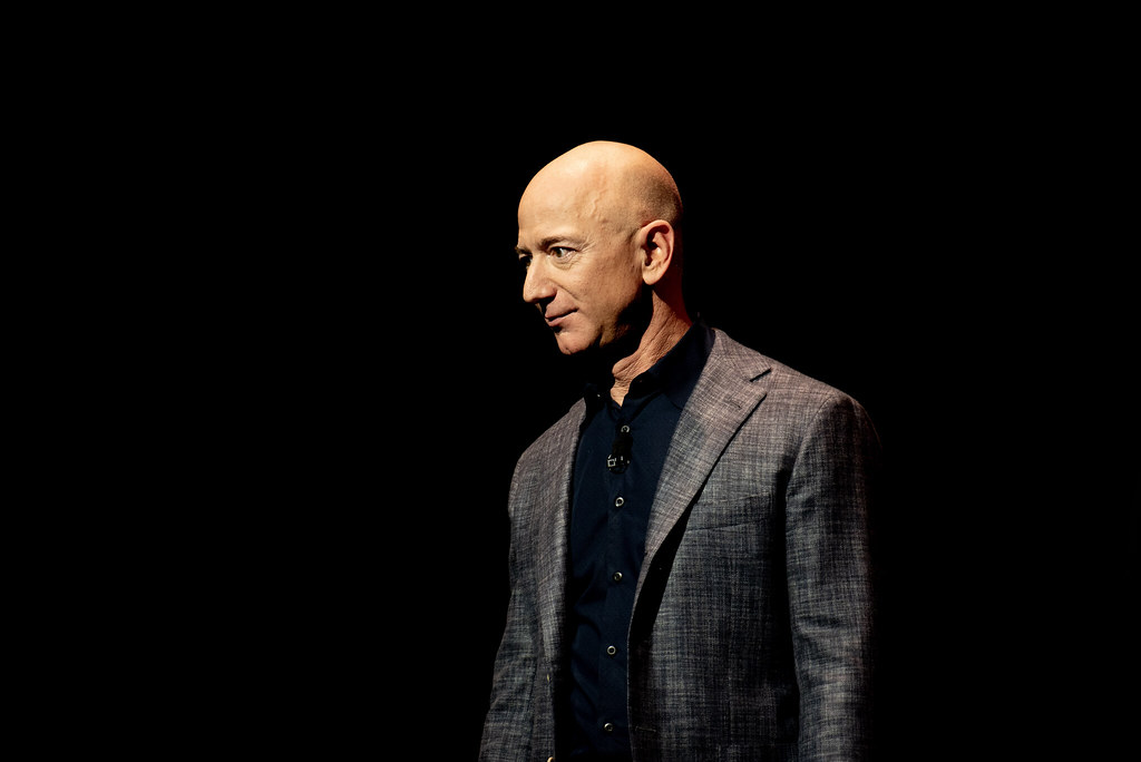 Džef Bezos - od garaže do svemira (BIOGRAFIJA)